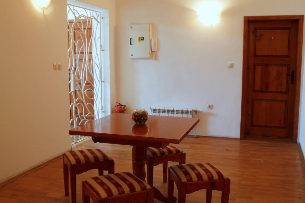 Citadel Guest House Warna Zimmer foto
